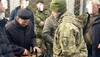 Ukraine-Russia Conflict: ਹੌਂਸਲੇ ਨੂੰ ਸਲਾਮ, ਯੂਕਰੇਨ ਦੀ ਫੌਜ 'ਚ ਭਰਤੀ ਹੋਣ ਲਈ ਕਤਾਰ 'ਚ ਖੜ੍ਹਾ ਇਹ 80 ਸਾਲਾ ਬਜ਼ੁਰਗ, ਤਸਵੀਰ ਹੋਈ ਵਾਇਰਲ