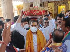 तस्वीरों में देखें राहुल गांधी का गुजरात दौरा, द्वारकाधीश मंदिर में की पूजा