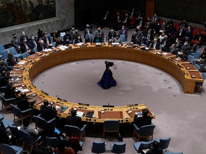 Russia Ukraine News: Russia Vetoes UNSC Resolution ‘Deploring’ Aggression Against Ukraine. India, China, UAE Abstain Russia Vetoes UNSC Resolution Deploring Aggression Against Ukraine. India, China, UAE Abstain