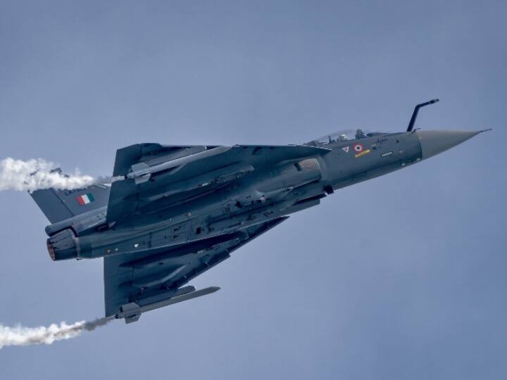 IAF decided not to deploy aircraft for Exercise Cobra Warrior 2022 in UK amid Russia Ukraine war ANN UK में होने वाली कोबरा वॉरियर्स एक्सरसाइज में शामिल नहीं होगी वायुसेना, रूस-यूक्रेन वॉर के बाद भारत का फैसला