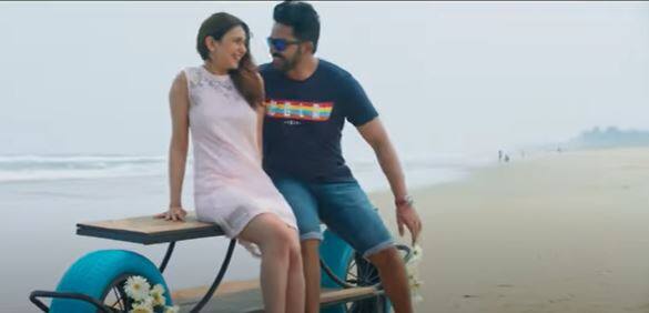 बॉलीवुड के साथ तमिल फिल्मों की शूटिंग भी यूक्रेन में हुई है. रकुल प्रीत सिंह (Rakul Preet Singh) और कार्ति की फिल्म देव (Dev) की शूटिंग यूक्रेन में हुई है. इस फिल्म में रकुल और कीर्ति के साथ प्रकाश राज और राम्या कृष्णन अहम किरदार निभाते नजर आए थे.