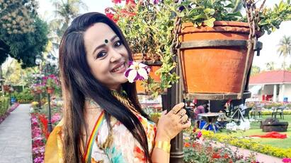 Aparajita Adhya: Aparajita Adhya shares a new reel video in social media from Laxmi Kakima Superstars Set Aparajita Adhya: গঙ্গুবাঈ-এর ঢোলিরাঁ গানের তালে নাচ অপরাজিতার, মুগ্ধ নেটিজেনরা