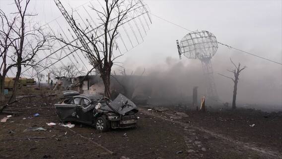 Russia Ukraine War: यूक्रेन में लड़ाई से घटेगी भारत में कमाई? समझिए कैसे | Detailed Report