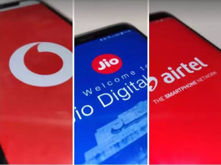 Jio 479 Recharge Plan - જિઓના 479 રૂપિયાના પ્લાનમાં યૂઝર્સને દરરોજ 1.5 જીબી ડેટા આપવામાં આવી રહ્યો છે. આ ઉપરાંત અનલિમીટેડ કૉલિંગ અને દરરોજ 100SMSની સુવિધા પણ આપવામાં આવી રહી છે. આ પ્લાનની વેલિડિટી 56 દિવસની છે. આ ઉપરાંત આ પ્લાનમાં યૂઝર્સને જિઓ ટીવી, જિઓ સિનેમા, જિઓ સિક્યૂરિટી અને જિઓ ક્લાઉડનો પણ ફાયદો મળશે.