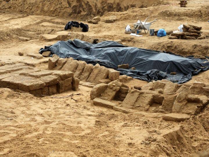 Egypt 31 Roman-Era Tombs From 1st Century AD Uncovered In Gaza | SEE PICS 31 Roman-Era Tombs From 1st Century AD Uncovered In Gaza | SEE PICS