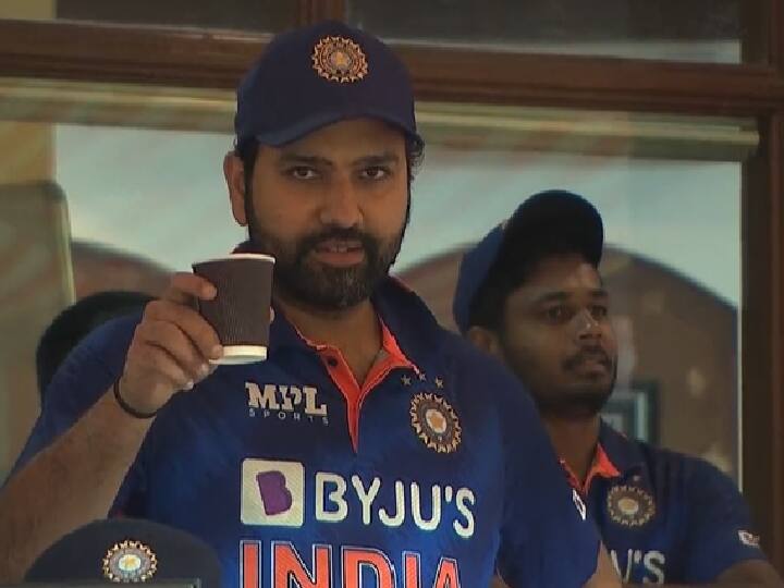 IND vs SL: Indian captain Rohit sharma drinking coffee during match video goes viral in social media Watch Video | பாசக்காரப்பய..! கேமராமேனுக்கு காஃபி வேணுமா என்ற ரோகித்! ஹிட்மேனின் வைரல் வீடியோ!!