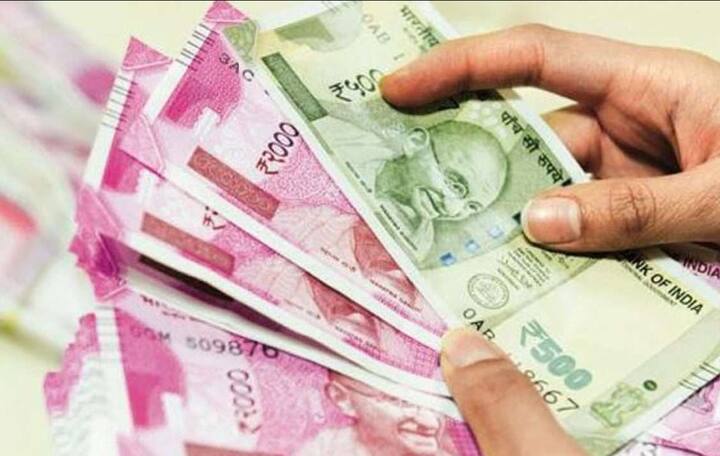 7th Pay Commission dearness allowance DA Hike of government employees in next month likely Government Employees: सरकारी कर्मचारियों को मिलेगा तोहफा! सरकार ले सकती है ये फैसला