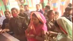 UP 5th Phase Voting: Ayodhya में मतदान से पहले Hanumangarhi में Arti Tiwari ने की पूजा, देखिए