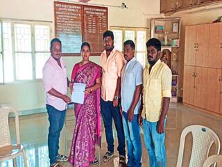 Valimai Movie | வலிமைக்கு கட் அவுட் அடிக்க வைத்திருந்த பணத்தில் கல்லூரி மாணவிக்கு ஃபீஸ் கட்டி உதவிய அஜித் ரசிகர்கள்!