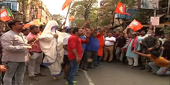 সজল ঘোষের নেতৃত্বে লালবাজার অভিযান করেছিল বিজেপি। বিশাল দল মিলে লালবাজারের দিকে এগােতে থাকে, কিন্তু রাস্তায় তাঁদের বাধা দেয় পুলিশ।