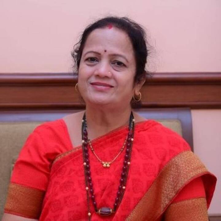 आम्ही त्वरीत मुख्यमंत्र्यांकडे जात आहोत. लवकरात लवकर हा प्रश्न मार्गी लागेल : किशोरी पेडणेकर, महापौर