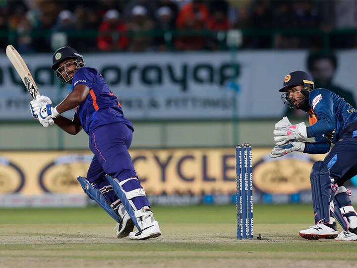 IND vs SL India Captain Rohit Sharma hails Sanju Samson performance against Sri Lanka 2nd T20I IND vs SL: సంజు శాంసన్‌ క్లాస్, కుర్రాళ్లలో మస్తు టాలెంట్‌ ఉంది బ్రో అంటున్న రోహిత్‌