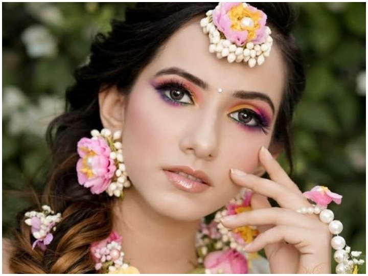 Sangeet Mehndi Accessorieskarachi Pakistan September 01 Stock Photo  1176528829 | Shutterstock