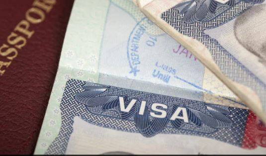 US exempts visa applicants from interview requirement in India till December 31 ਅਮਰੀਕਾ ਨੇ ਵਿਦਿਆਰਥੀਆਂ ਤੇ ਕਰਮਚਾਰੀਆਂ ਨੂੰ ਵੀਜ਼ਾ ਸ਼ਰਤਾਂ 'ਚ ਦਿੱਤੀ ਢਿੱਲ