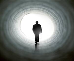 मरने से पहले दिमाग में क्या ख्याल आता है? वैज्ञानिकों ने किए चौंकाने वाले खुलासे american scientists made shocking revelations what comes to mind of a person before dies मरने से पहले दिमाग में क्या ख्याल आता है? वैज्ञानिकों ने किए चौंकाने वाले खुलासे