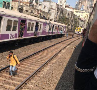 मुंबईतील अनेक भागात वीज काही वेळासाठी गायब!