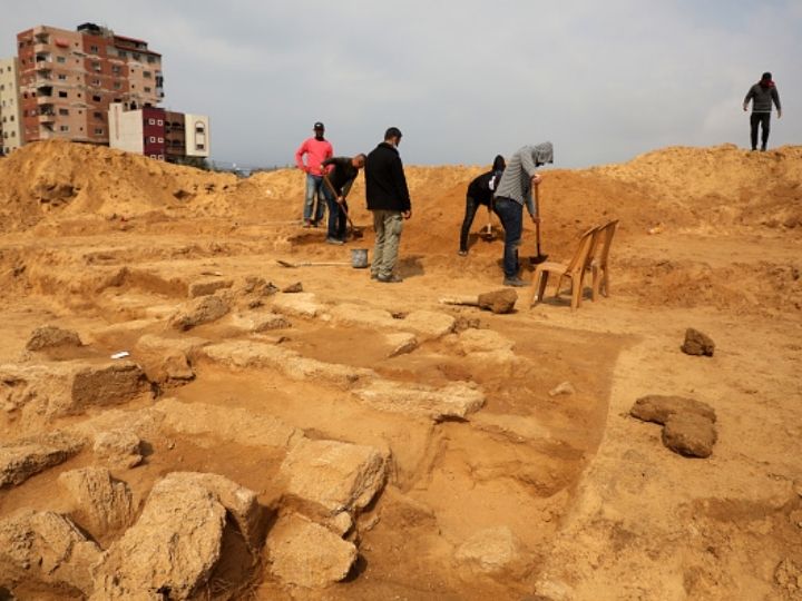 31 Roman-Era Tombs From 1st Century AD Uncovered In Gaza | SEE PICS