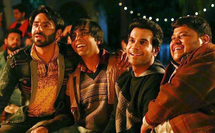 अपारशक्ति खुराना एक्टर आयुष्मान खुराना के सगे भाई हैं, हालांकि अपने भाई के उलट अपारशक्ति ज्यादातर फिल्मों में हीरो के दोस्त के किरदार में ही नजर आते हैं.