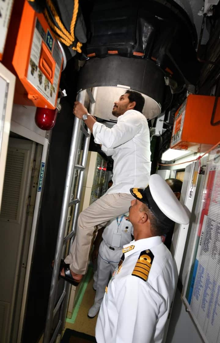 ఇంటర్నేషనల్ సిటీ పరేడ్ మిలన్–2022 ఈవెంట్లో ఏపీ సీఎం వైఎస్ జగన్ మోహన్ రెడ్డి