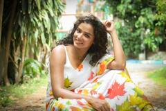 Aparajita: বাবা-মেয়ে শান্তিলাল-তুহিনা, মুক্তি পেল 'অপরাজিতা'-র ট্রেলার