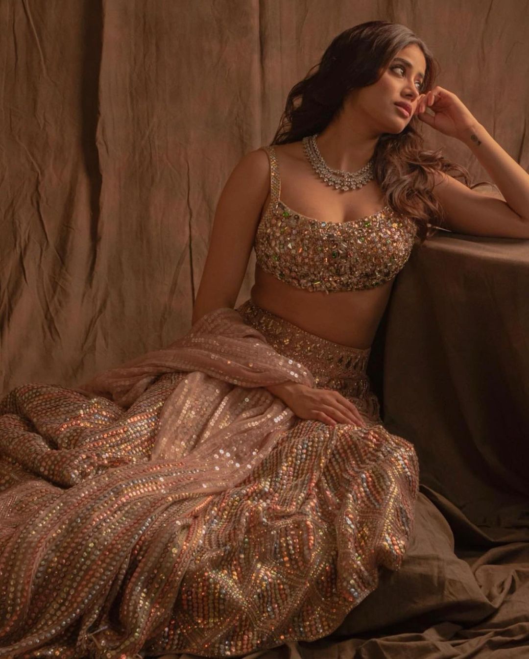 भूमि की तरह वेडिंग फंक्शन में आप भी पहन सकती हैं पेस्टल लहंगा | Bollywood  Actress Bhumi Pednekar In Pastel Lehenga Look - Hindi Boldsky