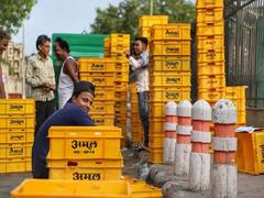 Amul Milk Price Hike: महाशिवरात्रि के दिन से बढ़े अमूल के दूध के दाम, जानें दिल्ली में क्या है नई कीमत