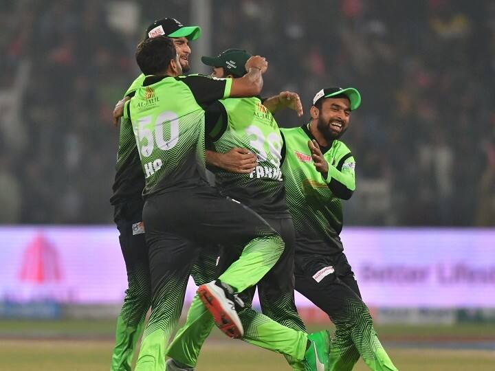 Lahore Qalandars beat Multan Sultans in Pakistan Super League Final 2022 Mohammed Hafeez player of the match PSL 2022 Final मैच में 41 साल के हफीज ने मचाई धूम, लाहौर कलंदर्स पहली बार बना चैंपियन