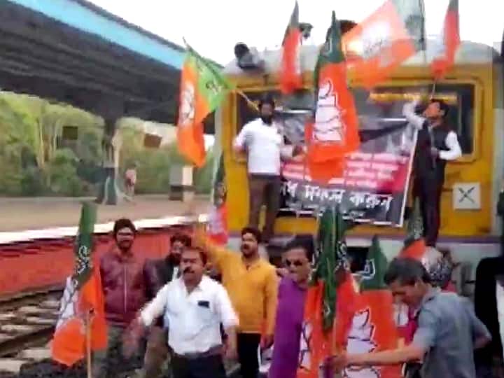 West Bengal: BJP Workers Clash With Police In Balurghat Amid 12-Hr Bandh Call Against Alleged Rigging In Civic Polls Bengal: BJP Workers Clash With Police In Balurghat Amid 12-Hr Bandh Call Against 'Rigging' In Civic Polls