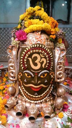 Mahashivratri 2022: उज्जैन के महाकाल मंदिर में धरती फाड़कर प्रकट हुए थे भोलेनाथ, राक्षस से की थी भक्तों की रक्षा, जानें मंदिर का इतिहास