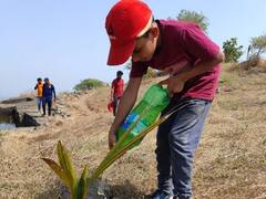 PHOTO: किल्ले आसावा गडावर स्वच्छता व वृक्ष संगोपन मोहीम!