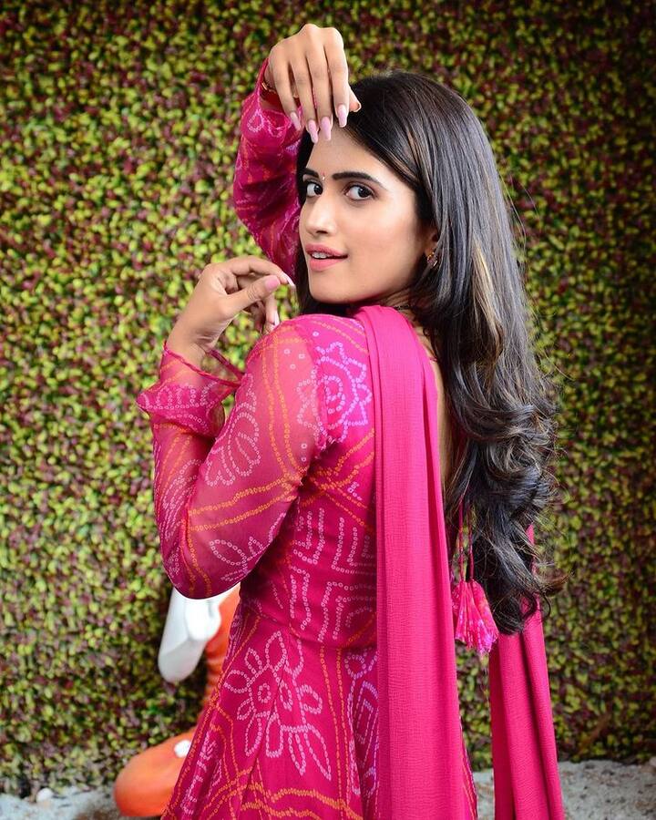 స్రవంతి చొక్కారపు ఫోటోలు  -Image credit: Sravanthi Prashanth/Instagram