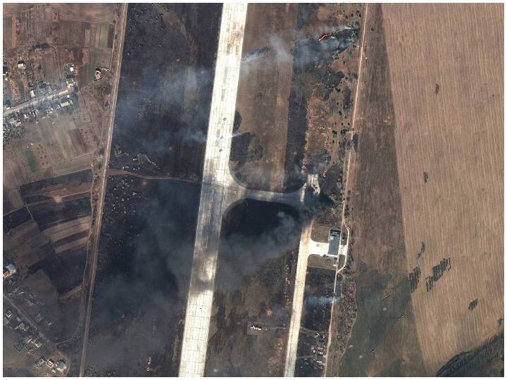 वहीं एक सैटेलाइट इमेज में रूस के सैनिकों की ओर से बिल्डिंगों पर दागे गए मिसाइल के बाद आग और धुआं निकलता भी दिख रहा है.