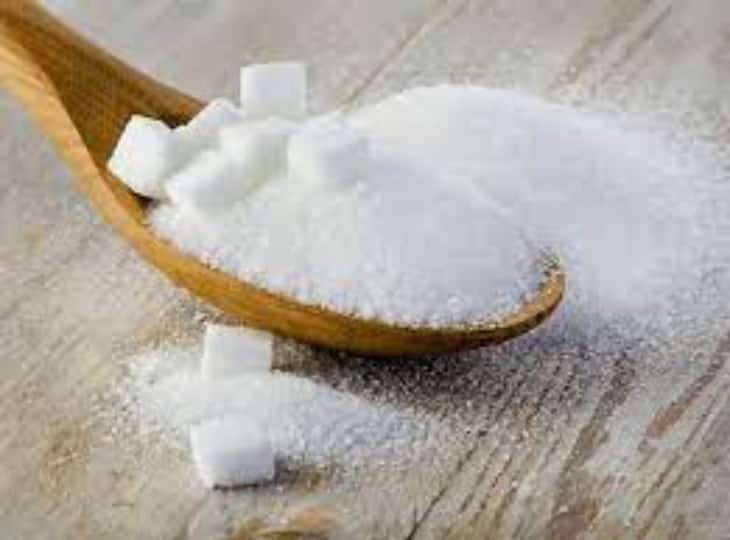 white sugar is dangerous to health. know why White Sugar: வெள்ளைச் சர்க்கரையில் இவ்வளவு ரசாயனங்களா? பட்டியலை கேட்டா அதிர்ச்சியாகிடுவீங்க...!