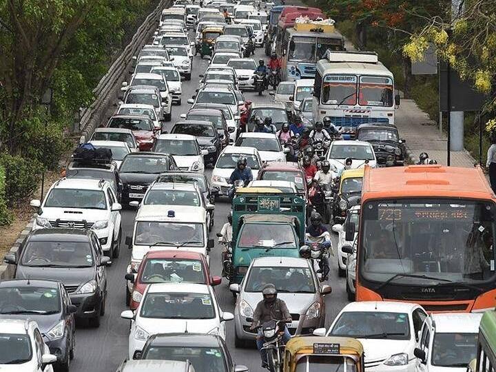delhi lg anil baijal meet over traffic corridor work review meeting ask officials to complete the task soon Delhi News: राजधानी में ट्रैफिक की समस्या को लेकर LG अनिल बैजल ने की मीटिंग, दिल्ली वालों को जल्द होगा फायदा