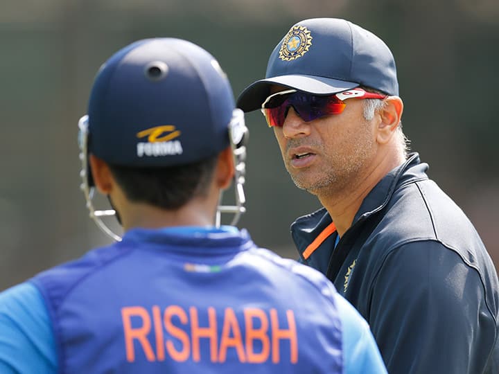 మంగళవారం ప్రాక్టీస్ మొదలు పెట్టింది.