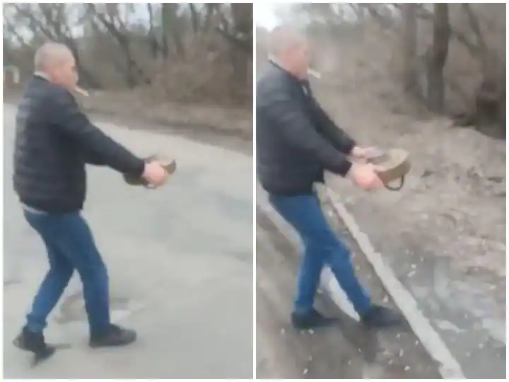 Russia Ukraine Conflict - Russia Ukraine war updates ਜਾਨ ਖ਼ਤਰੇ 'ਚ ਪਾ ਕੇ ਯੂਕਰੇਨੀ ਵਿਅਕਤੀ ਨੇ ਐਂਟੀ ਟੈਂਕ ਮਾਈਨ ਨੂੰ ਕੀਤੀ ਸ਼ਿਫ਼ਟ, ਵੀਡੀਓ ਦੇਖ ਕੇ ਉੱਡ ਜਾਣਗੇ ਹੋਸ਼ 