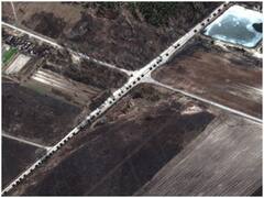 Ukraine- Russia War: यूक्रेन से जंग के बीच कई शहरों में बमबारी, रूसी सैनिकों ने की कीव की घेराबंदी, सैटेलाइट तस्वीरों से हुआ खुलासा