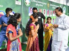 Vice President Venkaiah Tour: విద్యార్థులకు హితబోధ చేస్తూ, నాయకులపై సెటైర్లు వేస్తూ సాగిన వెంకయ్య టూర్