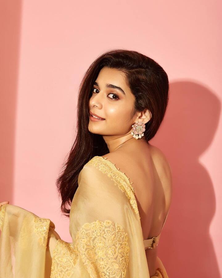मिथिलाने तिचे हे फोटो इन्स्टाग्रामवर शेअर केले आहे. (photo:mipalkarofficial/ig)