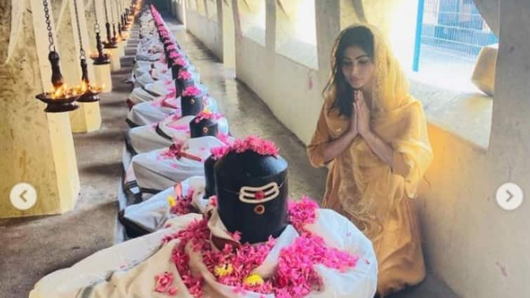 Mouni Roy: Actress Mouni Roy shares photos and videos on Shivratri Mouni Roy: বিয়ের পর প্রথম শিবরাত্রি মৌনীর, সোশ্য়াল মিডিয়ায় শেয়ার করলেন ছবি, ভিডিও