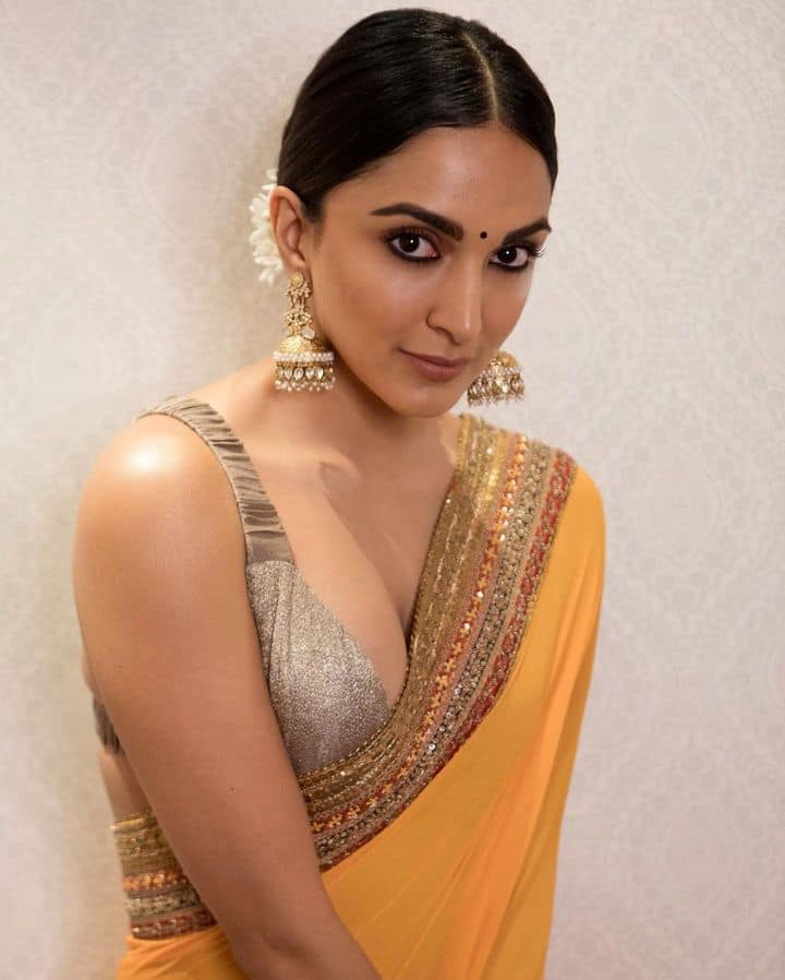 முன்னழகில் நீயும் சீதை பின்னழகில் ஏறும் போத