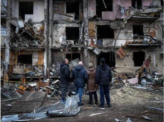 Russia Ukraine War 60 dead after school bombed in eastern Ukraine reports citing governor Russian Air Raid on School: रूस ने पूर्वी यूक्रेन के स्कूल पर की बमबारी, 60 लोगों के मारे जाने की आशंका