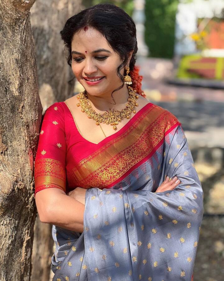 సునీత అందమైన ఫోటోలు -Image credit: Singer Sunitha/Instagram