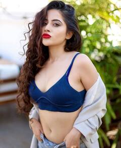 બ્લૂ બ્રાલેટમાં Urfi Javed નો ગ્લેમરસ અંદાજ જોવા મળ્યો, જુઓ તસવીરો