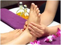 पैरों की मसाज करने से दूर होगा शरीर का दर्द, मिलेंगे 5 गजब के फायदे