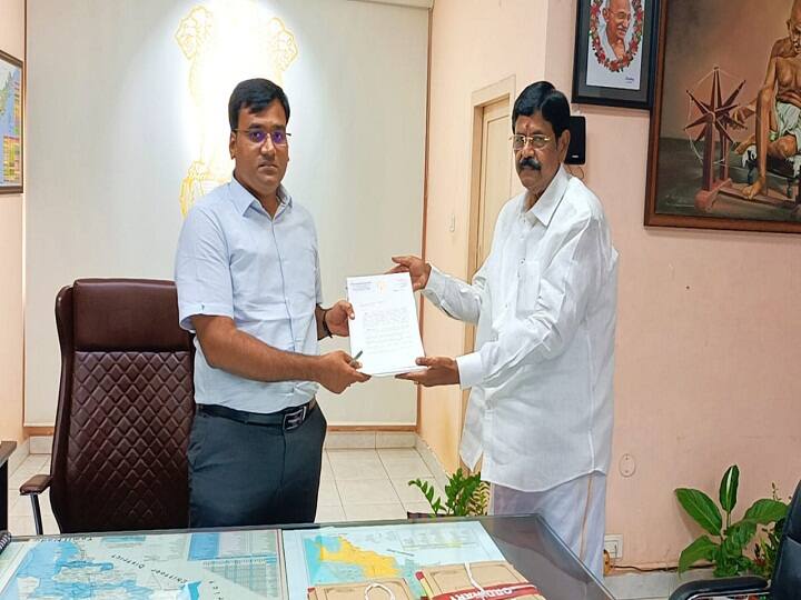 Nellore News: జగన్ సమీక్షకు ముందుకు స్వరం మార్చిన ఆనం, అలా అయితే ఓకే అంటూ ప్రకటన YSRCP Mla Anam New Proposal On New Districts in Nellore Nellore News: జగన్ సమీక్షకు ముందుకు స్వరం మార్చిన ఆనం, అలా అయితే ఓకే అంటూ ప్రకటన