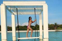 નેહા મલિકે બિકિની પહેરી પાણીમાં લગાવી આગ, જુઓ વાયરલ તસવીરો