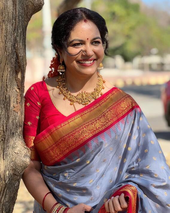 Singer Sunitha: కుందనపు బొమ్మలా సునీత, ఫోటోలు తీసిన బెస్ట్ ఫ్రెండ్