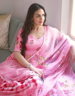 ਕਦੇ ਟ੍ਰੇਨ ਤੇ ਰਿਕਸ਼ੇ 'ਚ ਸਫਰ ਕਰਦੀ ਸੀ Dharmendra ਤੇ Hema Malini ਦੀ ਲਾਡਲੀ Esha Deol