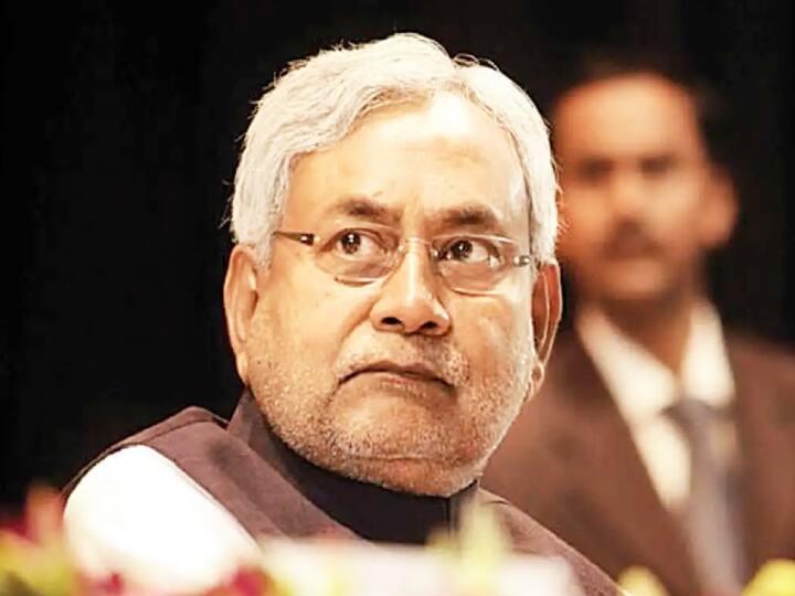 Bihar News: After drones and helicopters now Nitish Kumar Government will search liquor and smugglers from the plane if needed ann Bihar News: ड्रोन और हेलीकॉप्टर के बाद अब प्लेन से शराब खोजवाएंगे नीतीश कुमार, मुख्यमंत्री बोले- हम छोड़ेंगे नहीं